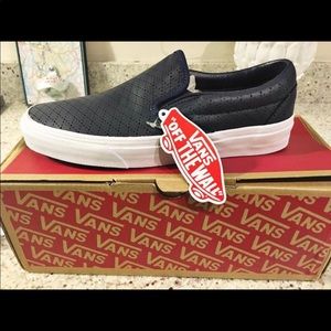 Vans Classic Slip-On Sneakers